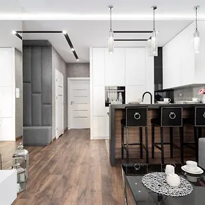 Apartment Crystal Luxury Rakowicka 20h, Krakow