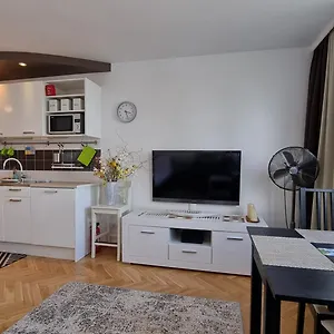 Like Flat B Apartment Warsaw